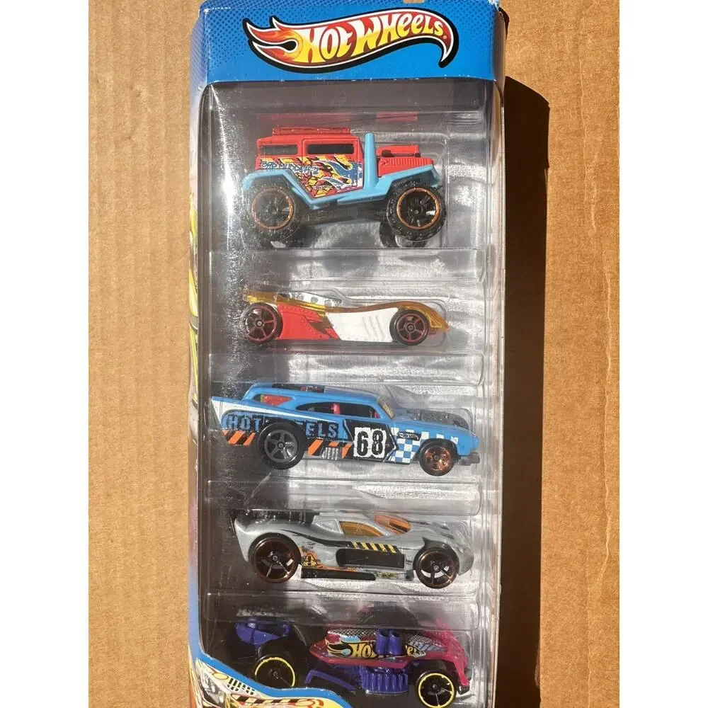 C1 Hot Wheels Attack Pack 5-Pack 2012 Sealed Set Fantasy Cars Mattel New